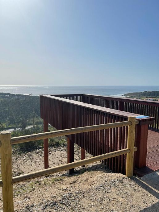 MIRADOR PORTO DO SON ARQUITAV ARQUITECTOS